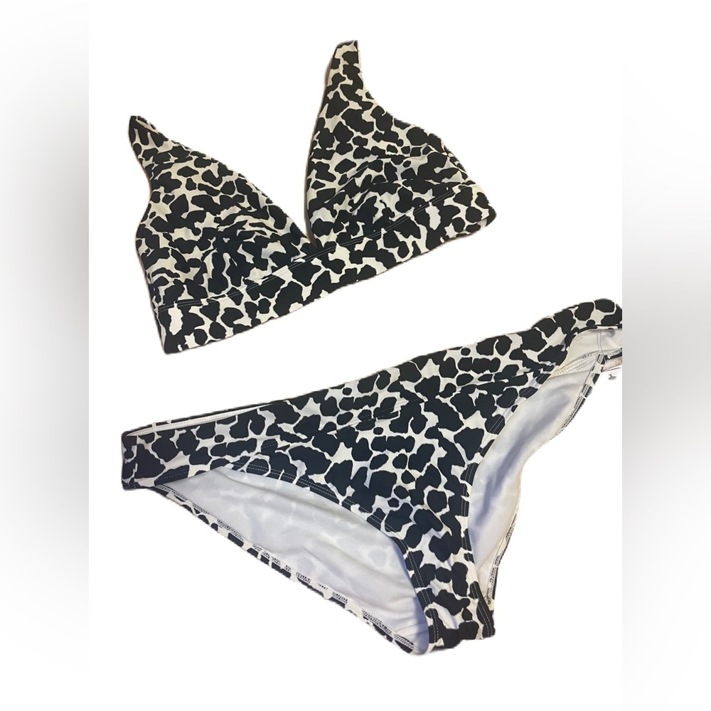 Printed two piece bathing suit